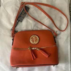 Crossbody purse